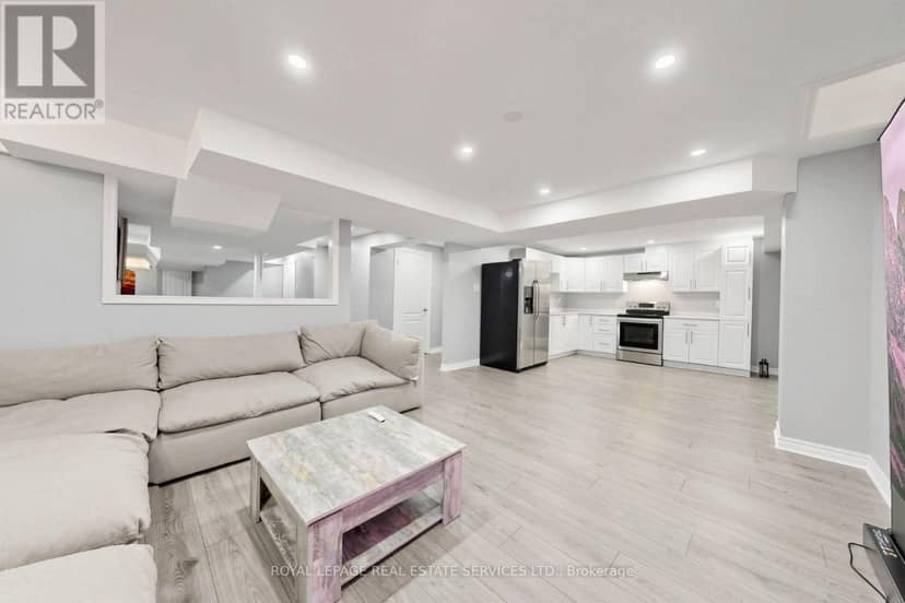68 Hartwell Road — photo 36 of 40