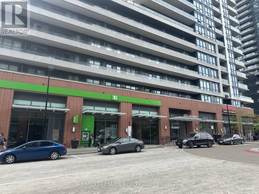 TH1 - 2212 Lake Shore Boulevard W — photo 16 of 35