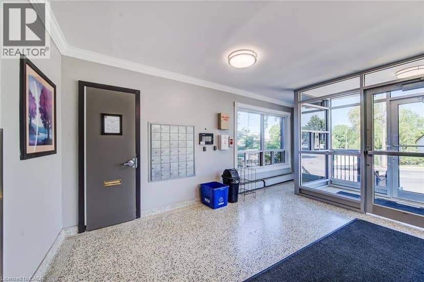 283 FAIRWAY Road N Unit# 302, Kitchener, photo 5