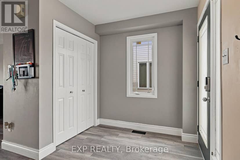 742 Rogers Road — photo 13 of 31