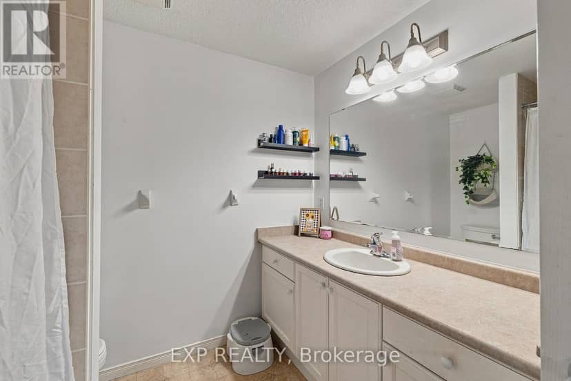 742 Rogers Road — photo 21 of 31