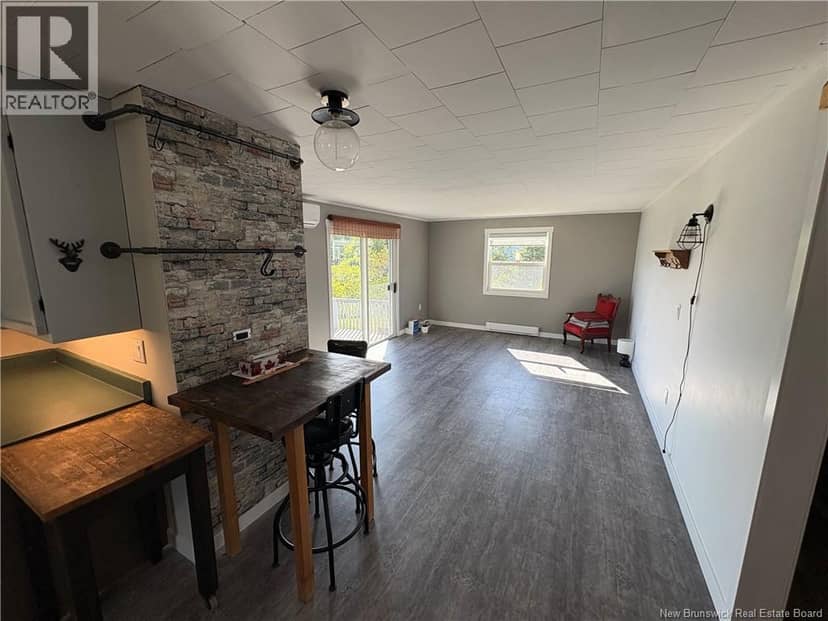 37 Campbell Road — photo 10 of 17
