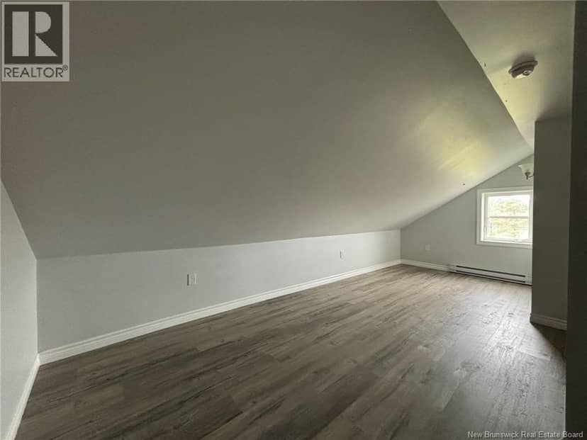 11 Windsor Street — photo 32 of 40
