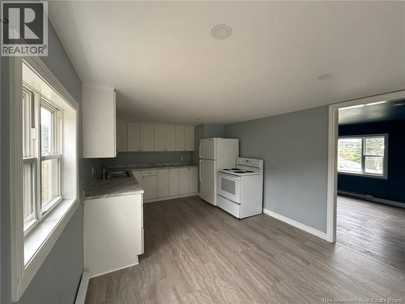 11 Windsor Street — photo 9 of 40