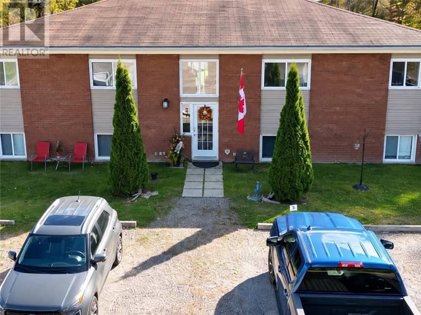 474 OLD WEBBWOOD Road — photo 3 of 40