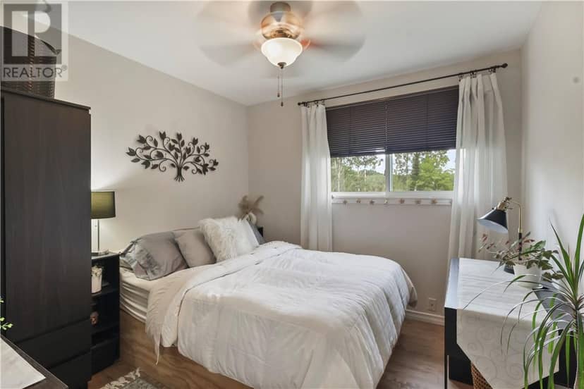 474 OLD WEBBWOOD Road — photo 38 of 40