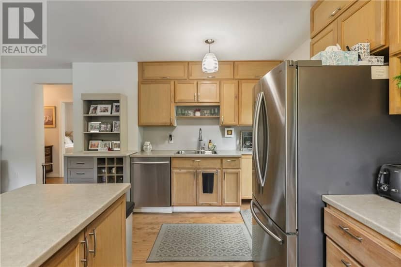 474 OLD WEBBWOOD Road — photo 33 of 40