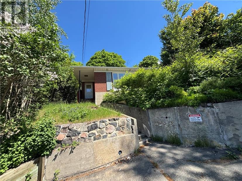 28 Baker Street — photo 8 of 35