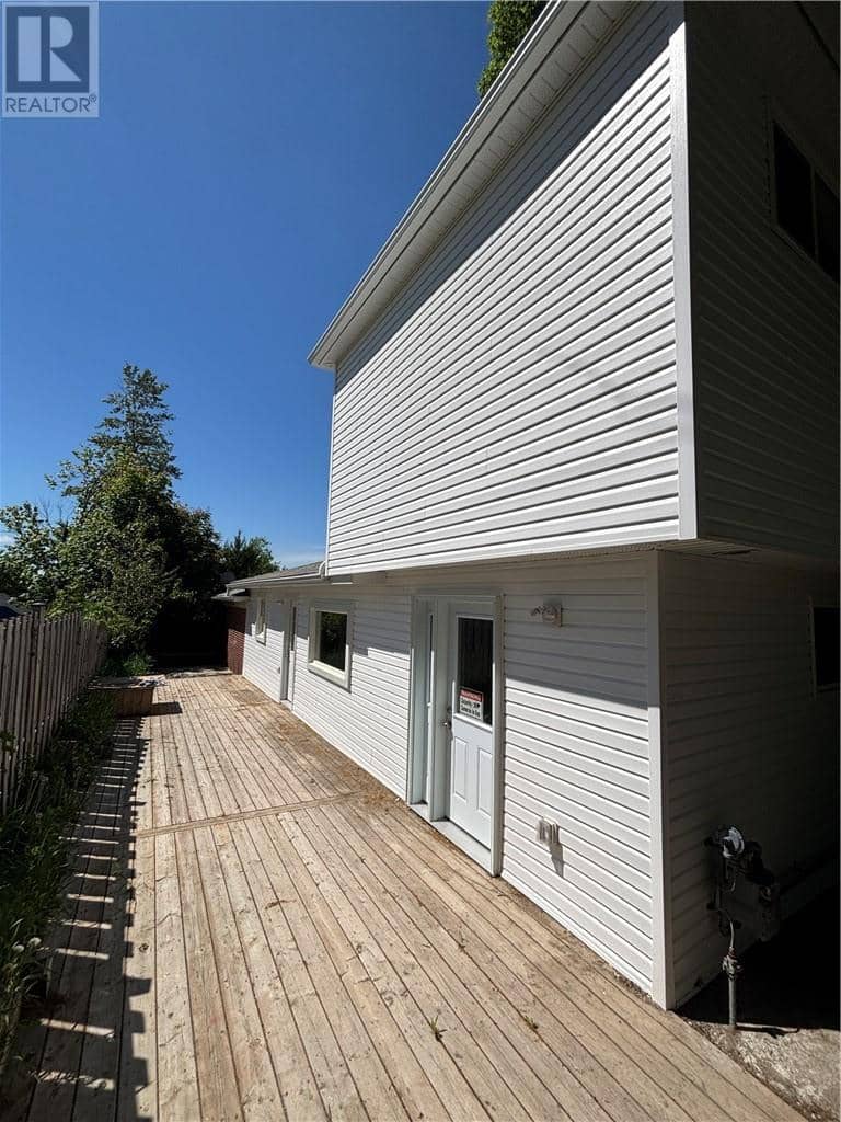 28 Baker Street — photo 9 of 35