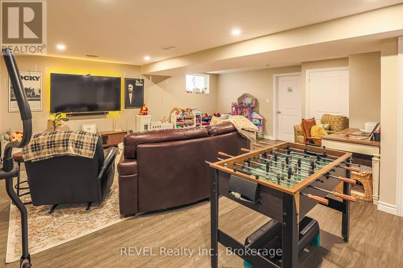 15 Willowbrook Drive — photo 30 of 37