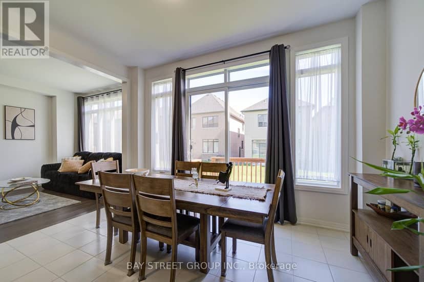 427 Coronation Road — photo 18 of 40