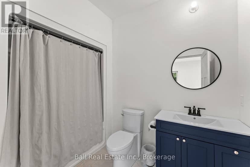 149 Ellwood Crescent — photo 34 of 40