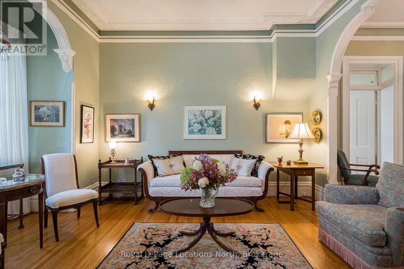 148 Napier Street — photo 8 of 40