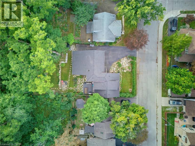15 FIRST Street S, Stoney Creek, photo 4
