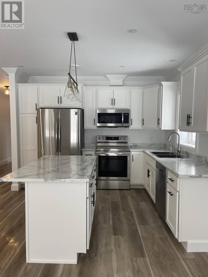 144-146 VILLAGE LINE Avenue, Valley, photo 4