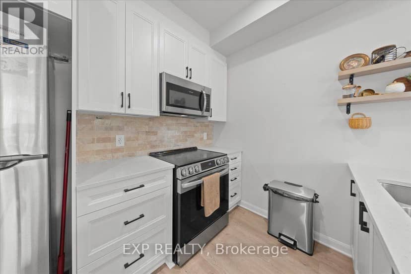 302 Clearpath Private — photo 16 of 40