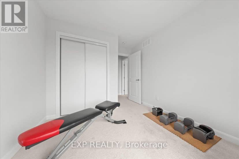 302 Clearpath Private — photo 30 of 40
