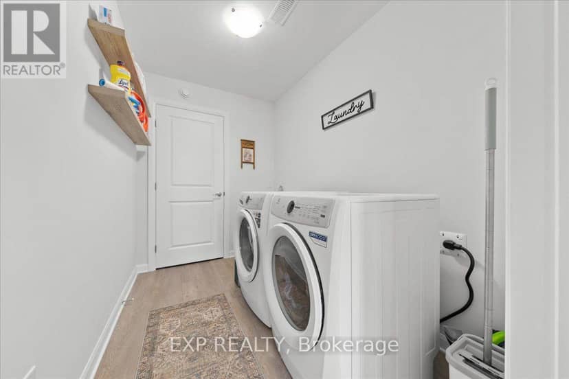 302 Clearpath Private — photo 6 of 40