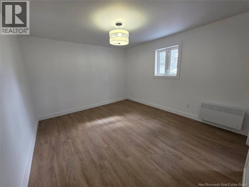 195 Principale Street — photo 10 of 33