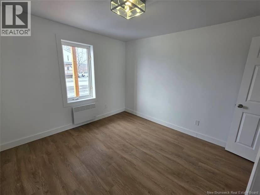 195 Principale Street — photo 16 of 33