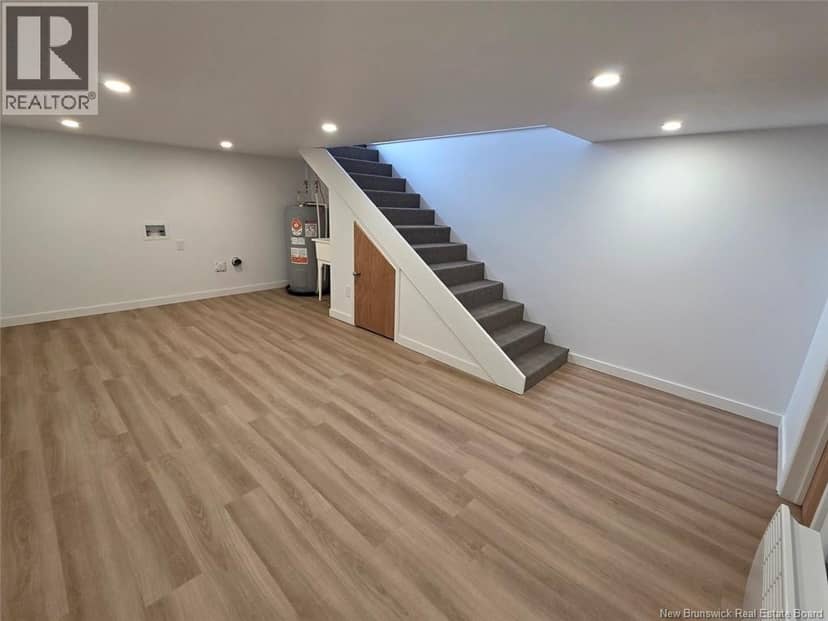 195 Principale Street — photo 23 of 33