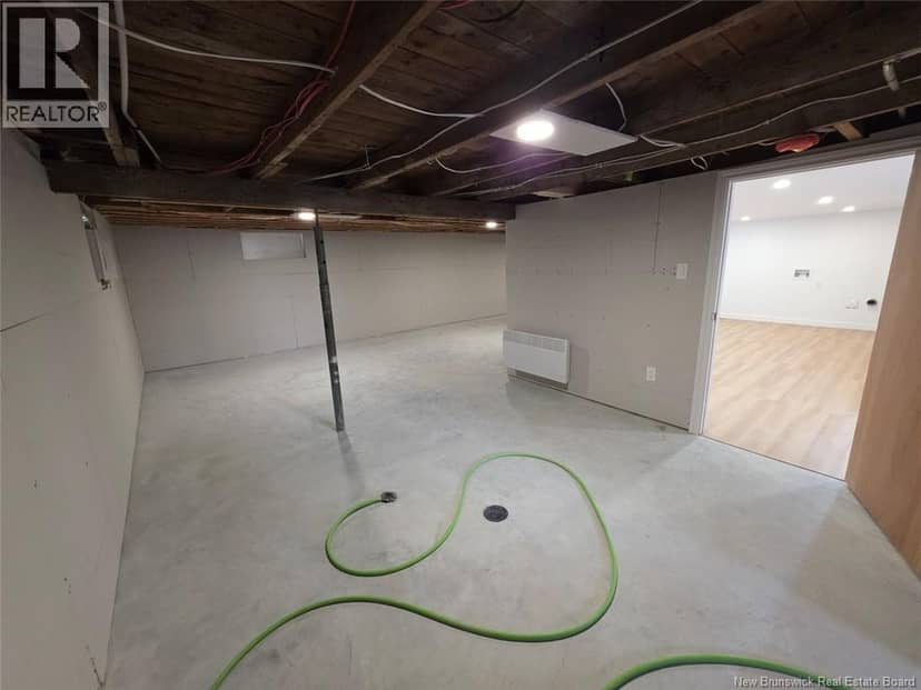 195 Principale Street — photo 24 of 33
