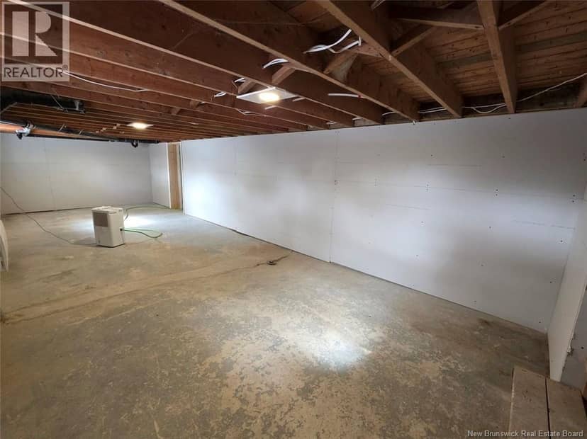 195 Principale Street — photo 27 of 33