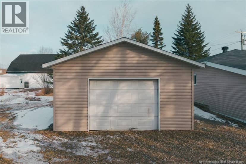 195 Principale Street — photo 32 of 33