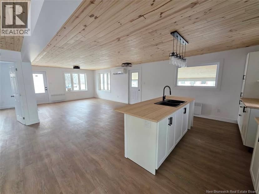 195 Principale Street, Sainte-Anne-De-Madawaska, photo 4