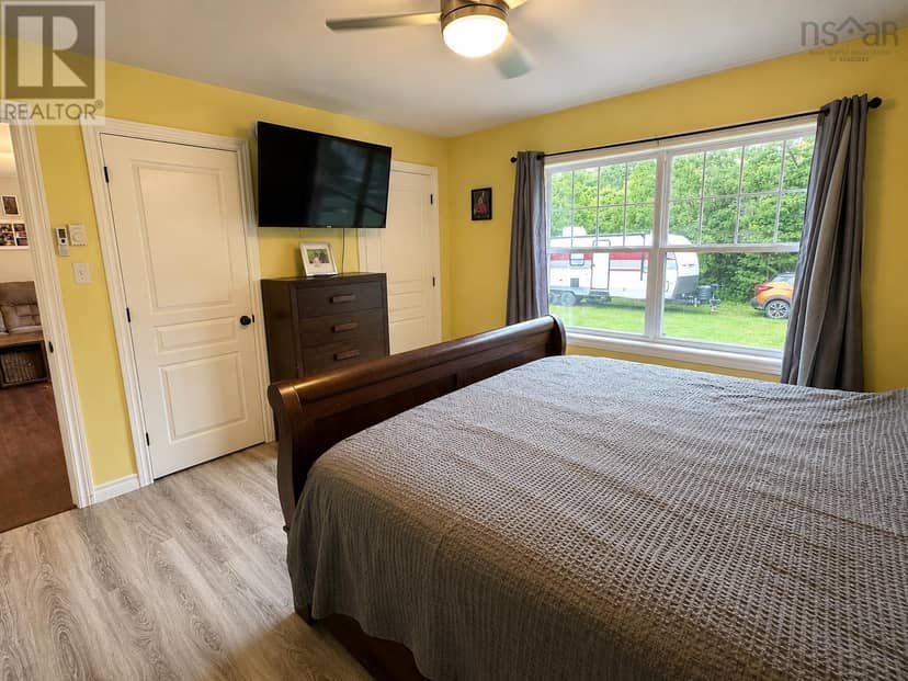 901 OLD PORT MOUTON Road — photo 12 of 29