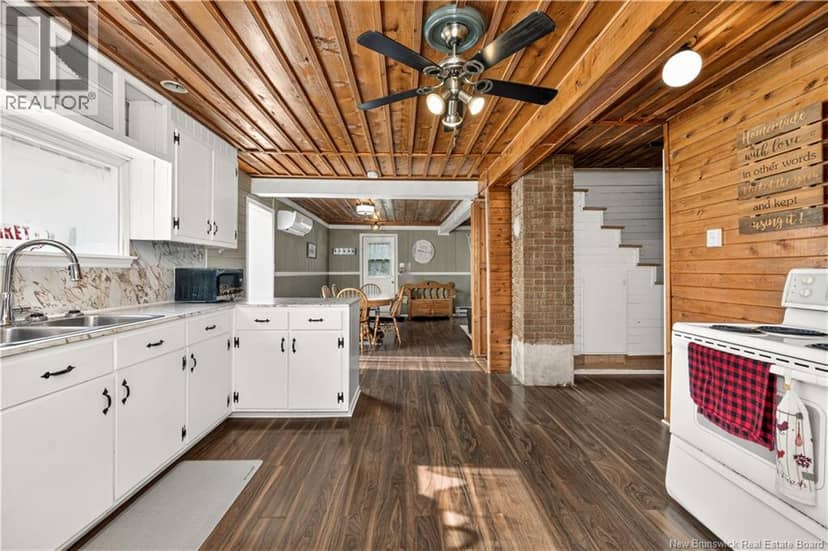 470 Salem Road — photo 18 of 40