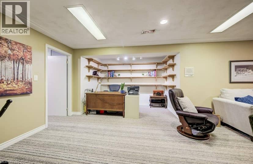 39 KAY Street — photo 28 of 40