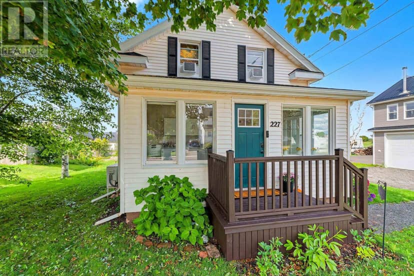 227 BORDEN Avenue, Borden-Carleton