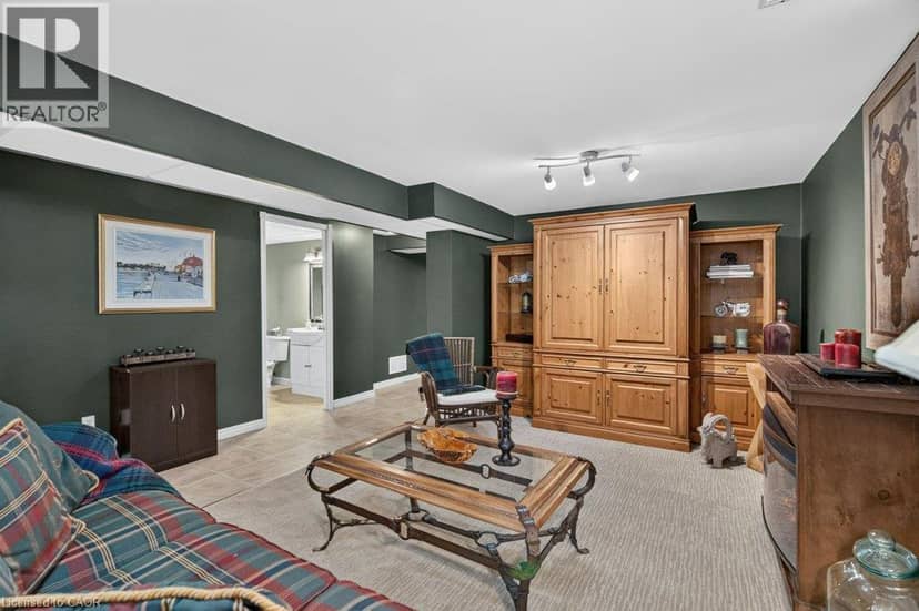 2 LUCIANO Court — photo 33 of 40