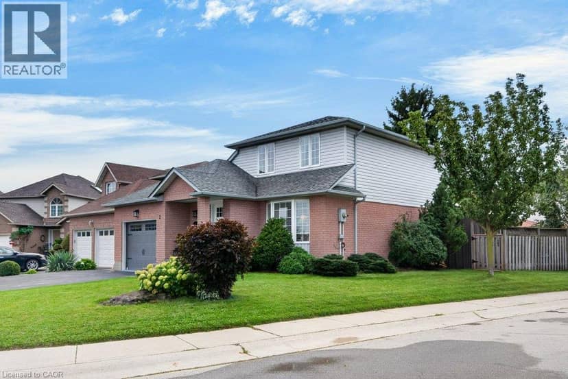 2 LUCIANO Court, Hamilton, photo 4