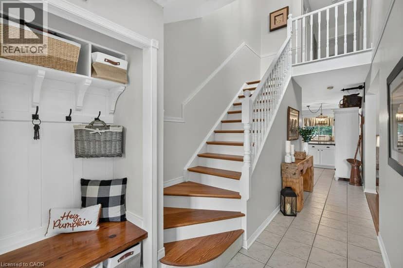 2 LUCIANO Court, Hamilton, photo 7