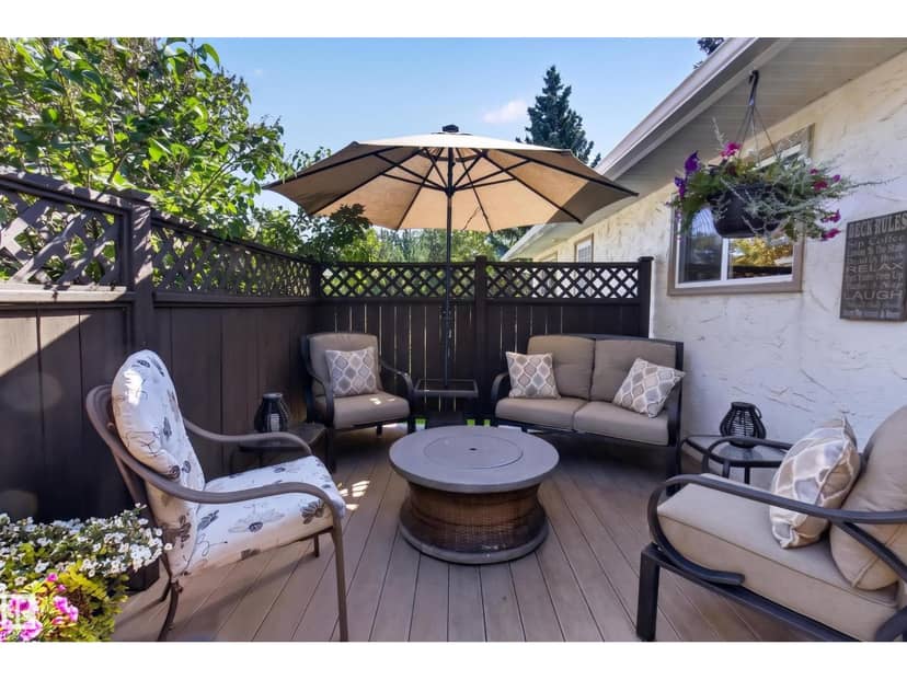5304 50 ST — photo 31 of 40