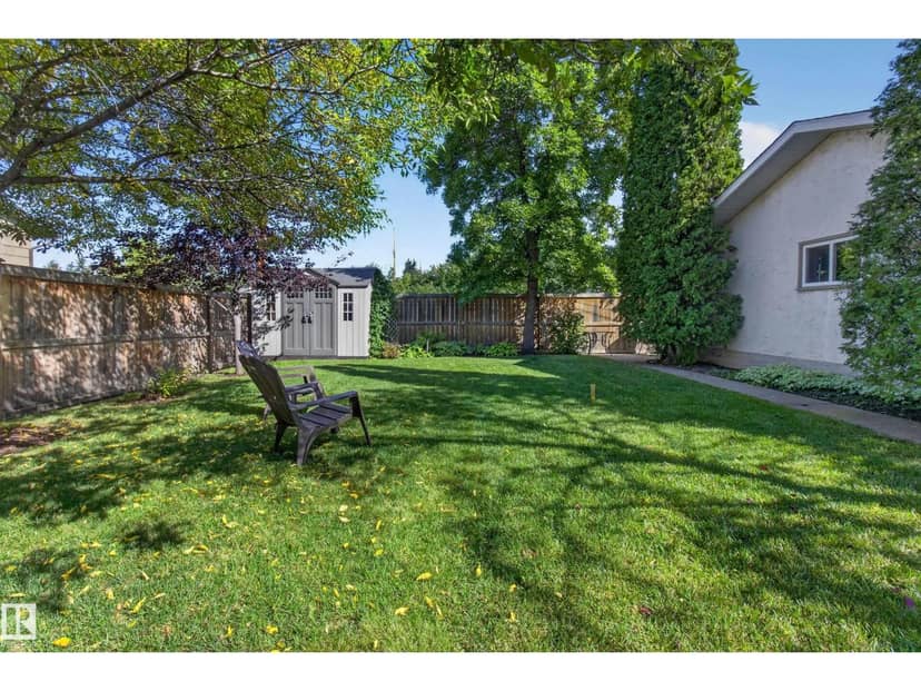5304 50 ST — photo 39 of 40