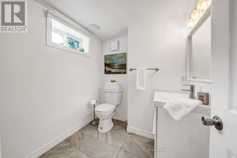 421 Bloomfield Main Street — photo 29 of 37