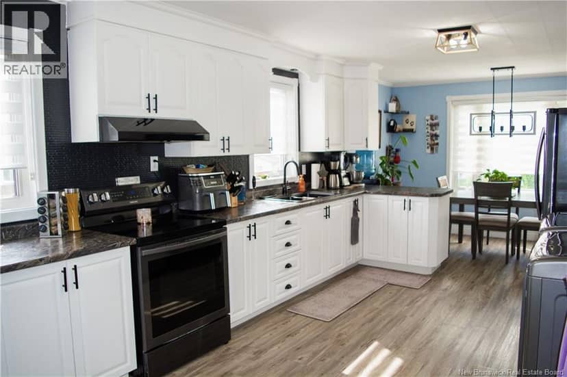 39 rue St-Antoine — photo 10 of 40