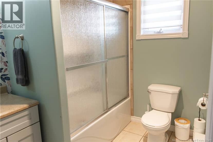 39 rue St-Antoine — photo 19 of 40