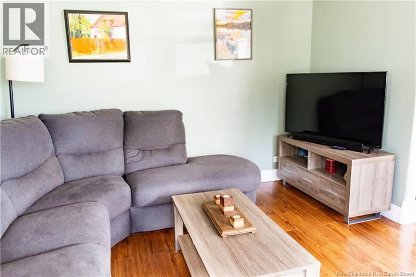 39 rue St-Antoine — photo 17 of 40