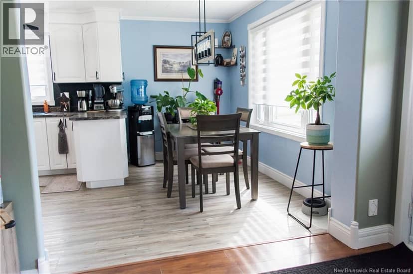 39 rue St-Antoine — photo 13 of 40