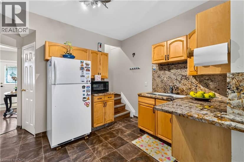 54 EAST 23RD Street — photo 11 of 34