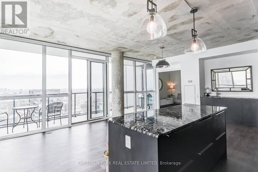 4005 - 88 Blue Jays Way — photo 5 of 31