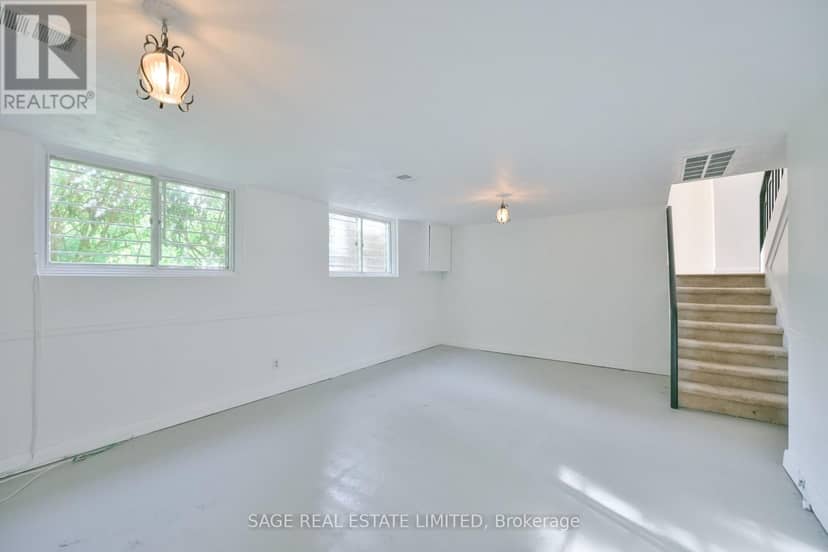 56 Grangemill Crescent — photo 35 of 40