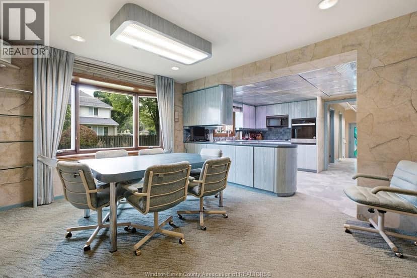 3590 Huntington Avenue — photo 14 of 40