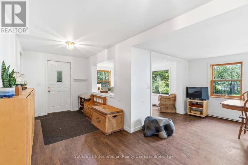 3583/87 Southwood Beach Boulevard — photo 12 of 40
