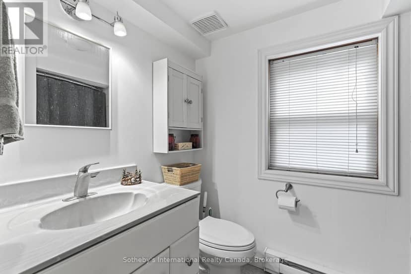 3583/87 Southwood Beach Boulevard — photo 20 of 40