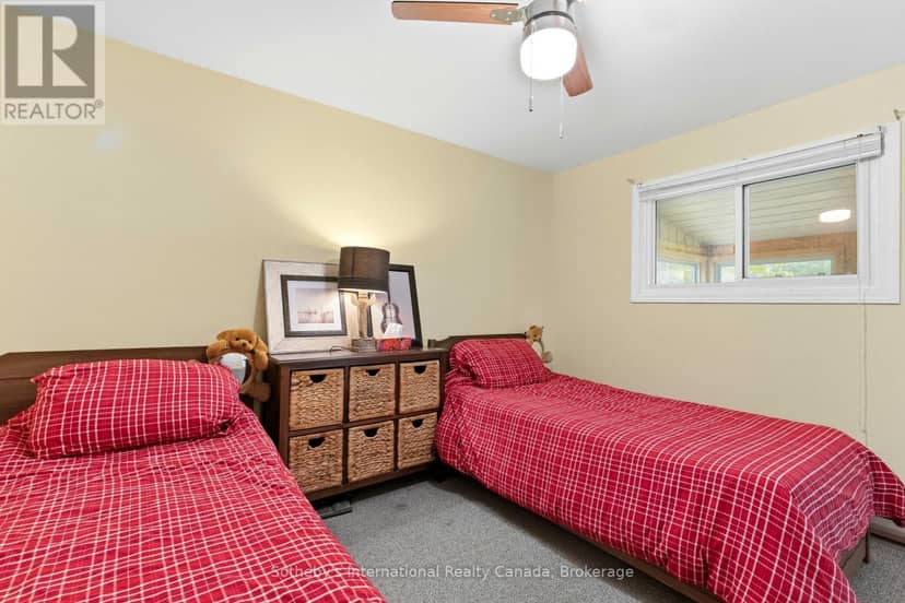 3583/87 Southwood Beach Boulevard — photo 28 of 40
